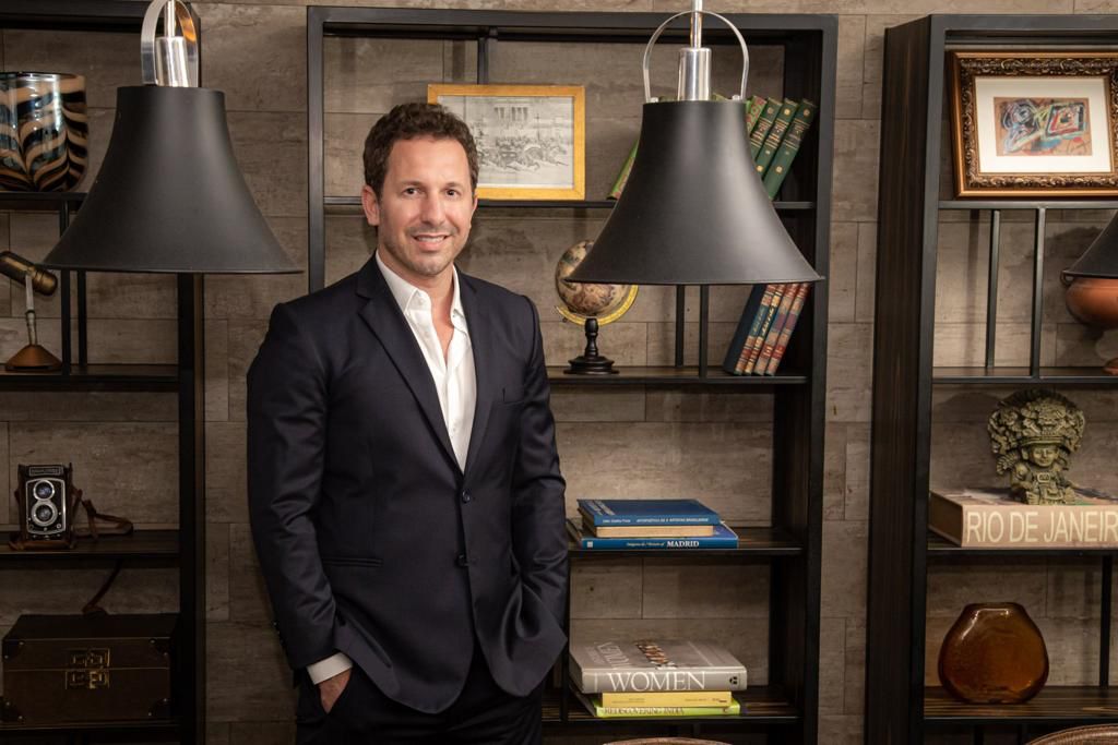 CEO do Faial Prime Suítes recebe o título em evento exclusivo para convidados que terá transmissão ao vivo pelo youtube da ADVB/SC