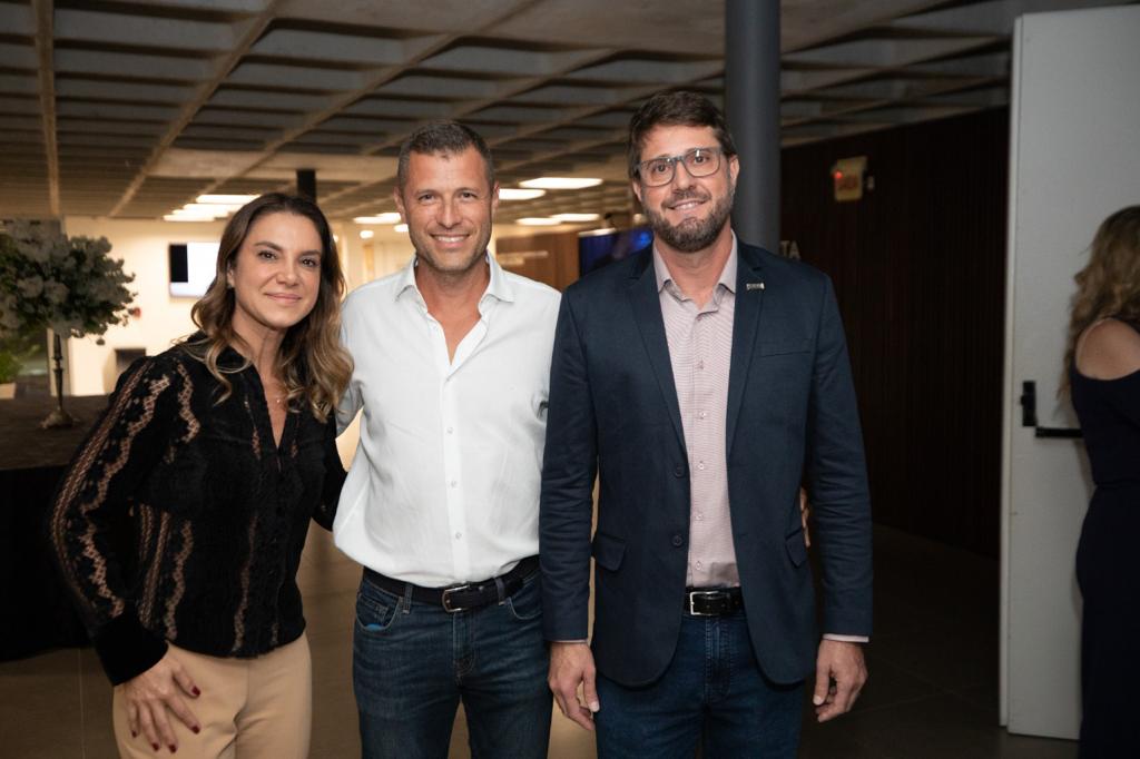 ADVB SC empossa Vice Presidente Regional Sul Carol Guidi